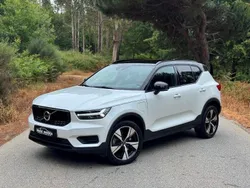 Branco Usado 2022 Volvo XC40 R-Design SUV | € 31.990 (Preço justo)