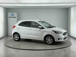Branco Usado 2017 Ford Ka Plus Ultimate Citadino | € 12.250
