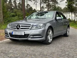 Usado 2011 Mercedes C220 Avantgarde Sedan | € 13.990 (Preço elevado)
