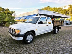 Branco Usado 1998 Toyota HiLux Pickup | € 10.990