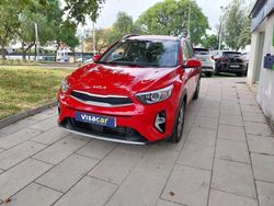 Branco Usado 2024 Kia Stonic SUV | € 18.900 (Preço justo)