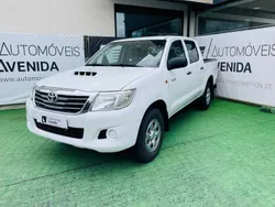 Branco Usado 2011 Toyota HiLux Pickup | € 21.500