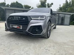 Cinzento Usado 2015 Audi Q7 S-Line SUV | € 39.900