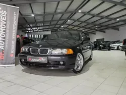 Preto Usado 2002 BMW 320 Cabriolet Cabrios | € 12.500