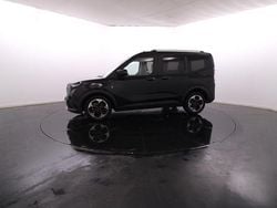 Preto Usado 2024 Ford Courier Active Monovolume | € 26.450 (Preço elevado)