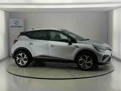 Cinza Usado 2023 Renault Captur RS Line SUV | € 20.990 (Preço justo)