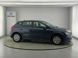Cinzento Usado 2024 Seat Ibiza Style | € 17.200 (Preço justo)