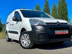 Branco Usado 2017 Citroën Berlingo Monovolume | € 12.500 (Preço justo)