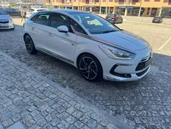 Branco Usado 2013 DS Automobiles DS5 Sport Chic Citadino | € 12.900 (Preço justo)