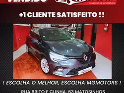 Cinzento Usado 2021 Renault Clio V Techno Citadino | € 15.500 (Preço justo)