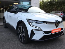 Usado 2025 Renault Mégane Iconic | € 37.999 (Super Preço)