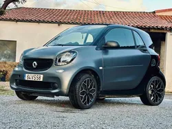 Cinzento Usado 2018 Smart ForTwo Coupé Coupé | € 12.000 (Preço justo)