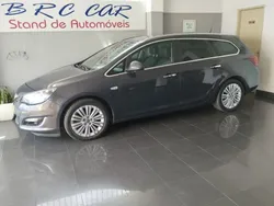 Usado 2013 Opel Astra Sedan | € 9.000 (Caro)