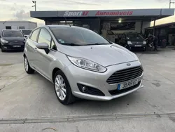 Cinzento Usado 2016 Ford Fiesta Citadino | € 12.950 (Caro)