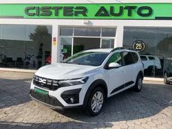 Branco Usado 2023 Dacia Jogger Essentiel Monovolume | € 19.490 (Preço justo)