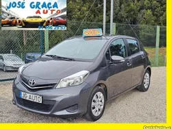 Cinza Usado 2012 Toyota Yaris | € 7.500 (Bom preço)