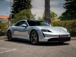 Cinza Usado 2020 Porsche Taycan 4S Sedan | € 64.800 (Preço justo)