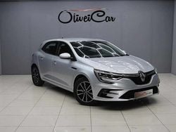 Cinza Usado 2021 Renault Mégane IV LIMITED Citadino | € 18.150 (Bom preço)