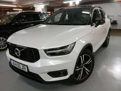 Branco Usado 2021 Volvo XC40 R-Design SUV | € 31.300 (Bom preço)