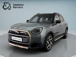 Verde Usado 2024 Mini Countryman SUV | € 55.500