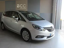 Cinzento Usado 2018 Opel Zafira Monovolume | € 17.990 (Preço justo)