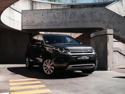 Cinza Usado 2016 Land Rover Discovery 4 HSE SUV | € 32.500