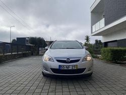 Usado 2012 Opel Astra Sedan | € 6.900 (Preço elevado)
