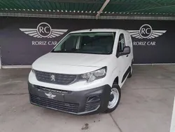 Branco Usado 2019 Peugeot Partner Monovolume | € 9.700 (Bom preço)