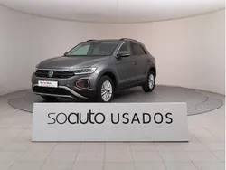 Cinzento escuro metalizado Usado 2024 VW T-Roc SUV | € 23.690 (Preço justo)