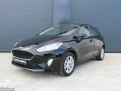 Preto Usado 2018 Ford Fiesta Business Edition Citadino | € 11.400 (Bom preço)