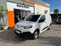 Branco Usado 2024 Fiat Doblò Monovolume | € 18.950 (Preço justo)