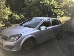 Usado 2006 Opel Astra Sedan | € 1.300 (Super Preço)