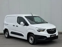 Branco Usado 2020 Opel Combo Monovolume | € 8.902