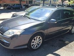 Azul Usado 2008 Renault Laguna III Sedan | € 4.800