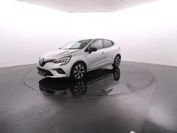 Cinzento Usado 2021 Renault Clio V | € 17.450 (Preço elevado)