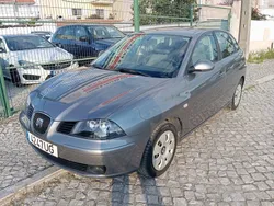 Cinza Usado 2002 Seat Ibiza Citadino | € 4.900 (Preço justo)