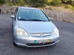 Usado 2002 Honda Civic Sedan | € 2.250