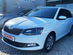 Branco Usado 2018 Skoda Fabia Citadino | € 6.900