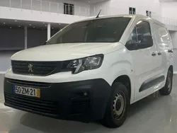 Branco Usado 2019 Peugeot Partner Monovolume | € 12.950 (Preço justo)