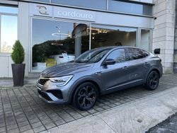 Cinzento preto Usado 2022 Renault Arkana RS Line SUV | € 23.900
