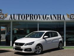 Branco Usado 2020 Peugeot 308 Style Citadino | € 18.900 (Caro)