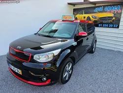Preto Usado 2018 Kia Soul EV 2 SUV | € 9.950 (Bom preço)