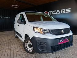Branco Usado 2019 Peugeot Partner Van | € 12.490 (Preço justo)