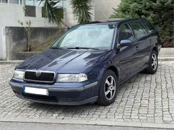 Usado 2000 Skoda Octavia Sedan | € 1.465
