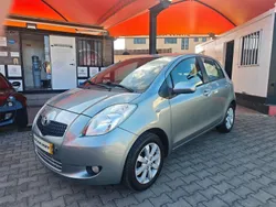 Cinza Usado 2008 Toyota Yaris | € 6.900 (Preço justo)