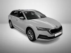 Branco Usado 2020 Skoda Octavia First Edition Carrinha | € 22.490