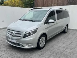 Cinzento Usado 2019 Mercedes Vito Monovolume | € 39.900 (Preço justo)