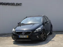Preto Usado 2016 Volvo V40 Kinetic Carrinha | € 14.700 (Preço justo)