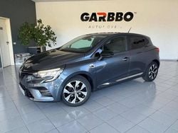 Cinzento Usado 2022 Renault Clio V | € 16.950 (Preço justo)