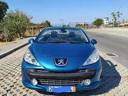 Usado 2008 Peugeot 207 CC Cabrios | € 5.500 (Preço justo)